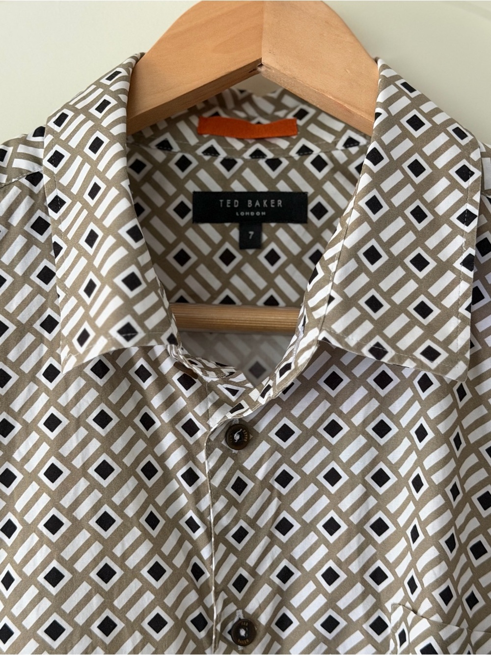 Ted Baker Men's Taupe Geometric Print short sleeve Shirt XL